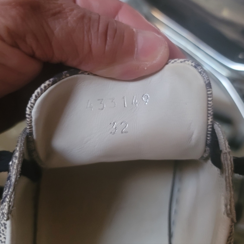 Gucci universal shoes